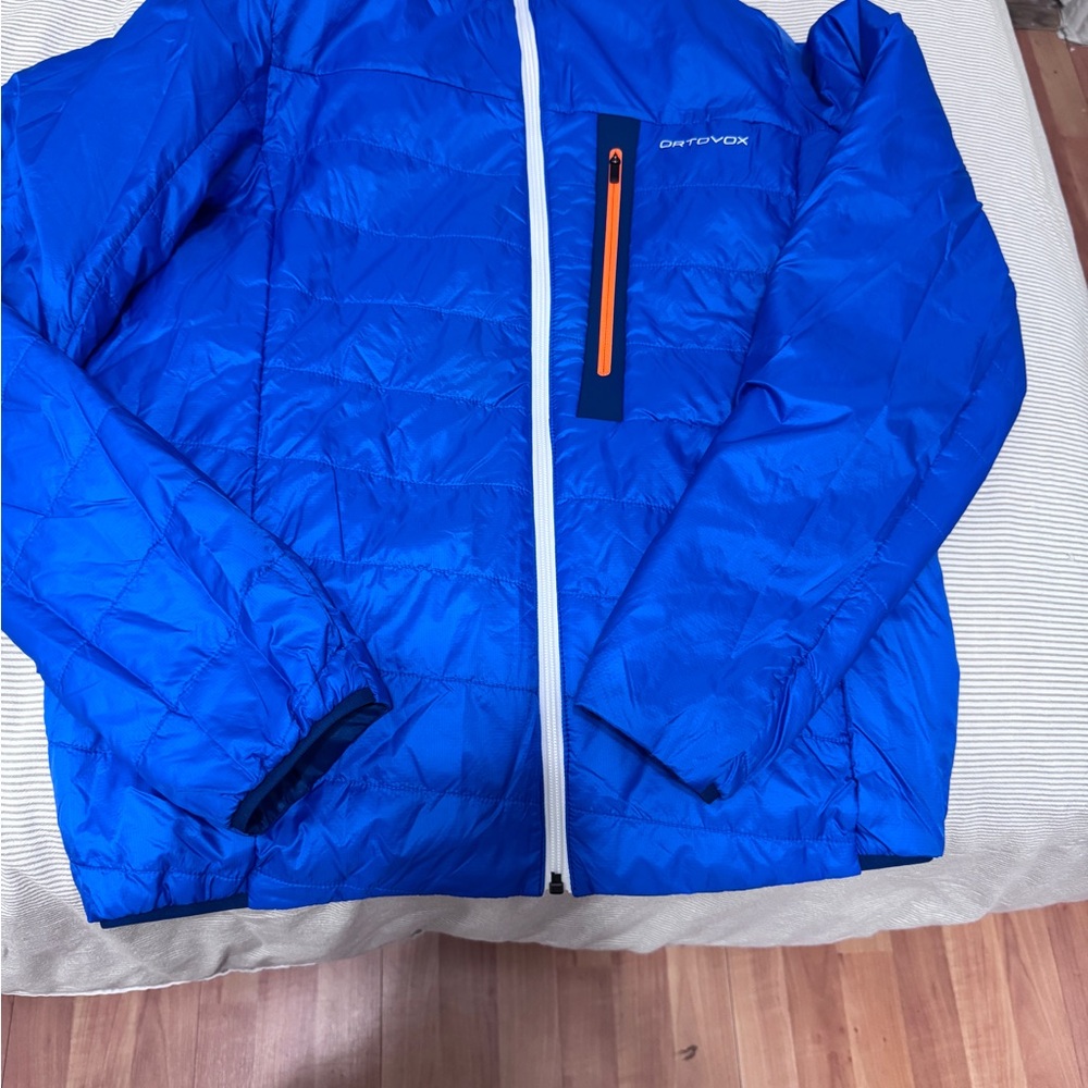 Ortovox Men's Vibrant Blue Outdoor Jacket - Picture 7 of 7
